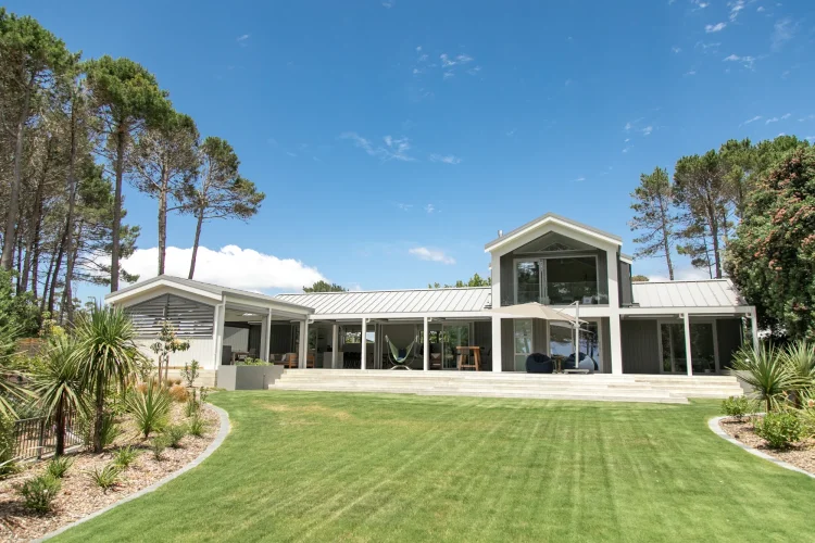 Cove Construction - Matarangi Beach House