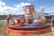 Fun family rides at Mercury Bay Seaside Carnival