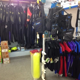 Pro Diving Gear, wetsuits, fins, snorkels