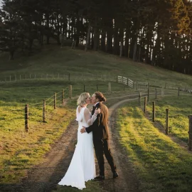 Felicity Jean Photography - Wedding, Family Portrait &  Event Photographer