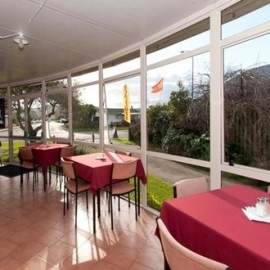 Restaurant at the Mercury Bay Club