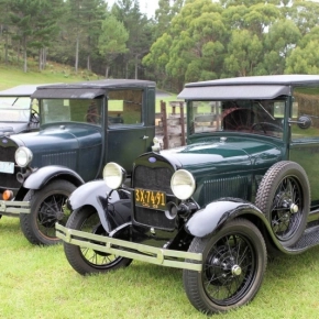 Vintage Cars Leadfoot Festival Hahei
