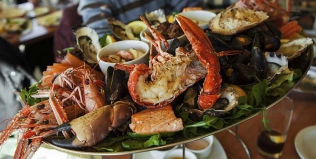 Restaurants preparing seafood menus for “Whitianga Seafood on a Plate” week