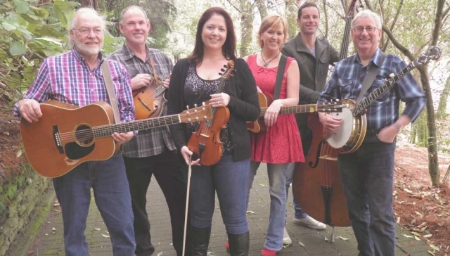 Hamilton County Bluegrass Band in Whitianga for NZ Music month performance