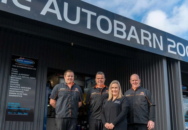 AutoBarn Whitianga wins national award