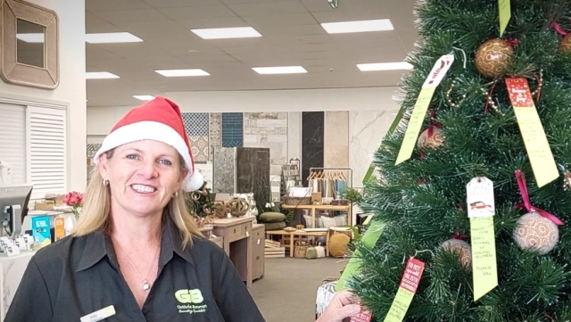 &#039;Giving by gifting&#039; tree returns to provide Christmas cheer