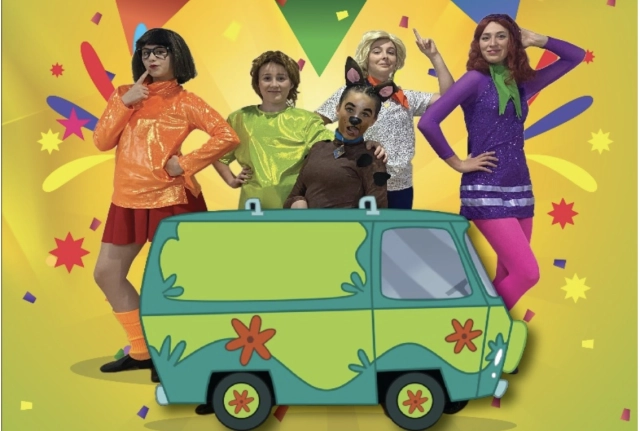 En Pointe dance show to solve a Scooby Doo Mystery