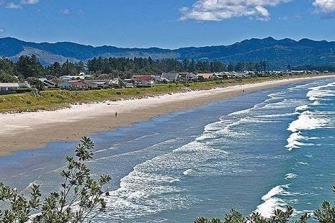 Pink Ribbon Matarangi Beach Walk Fundraiser