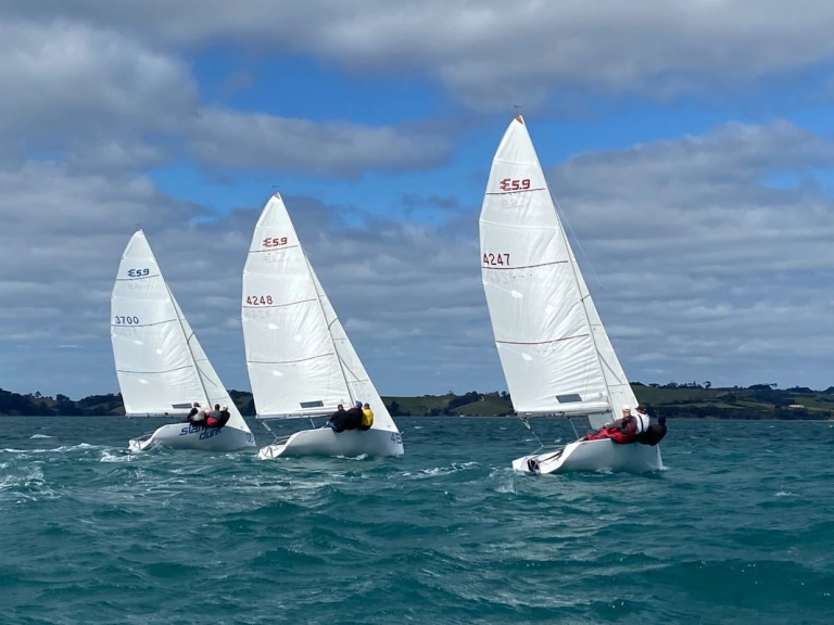 Elliot 5.9 Traveller Series Regatta Whitianga