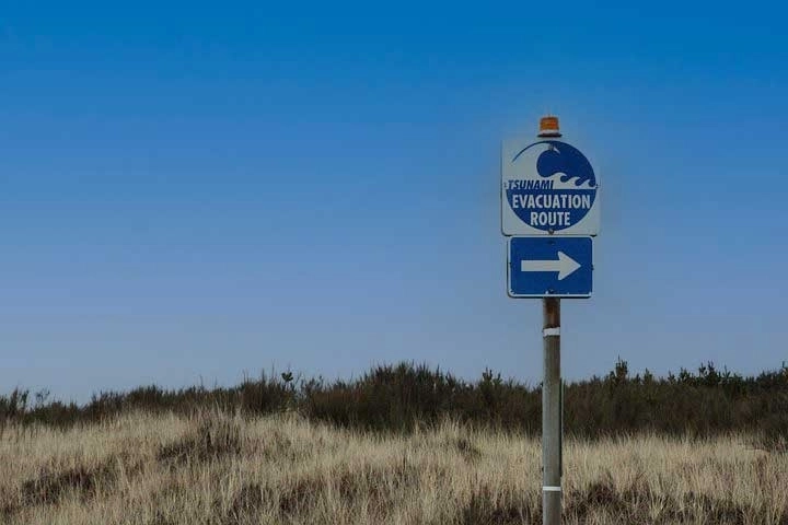 Tsunami Alert Public Forum